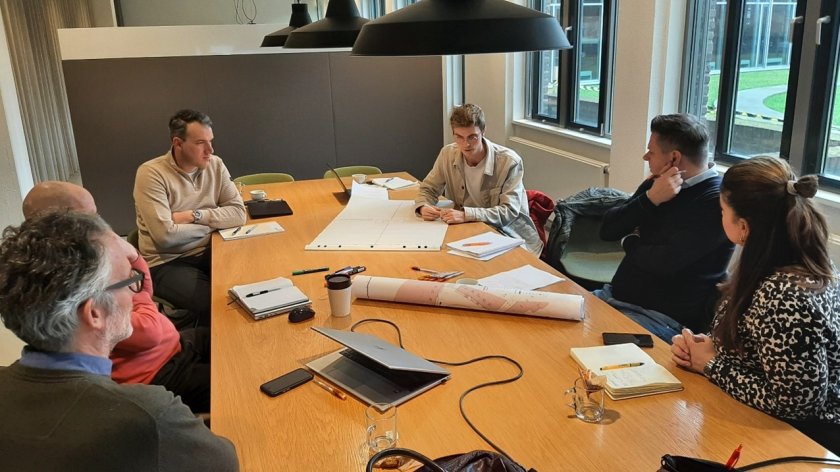 SWOT Analysis at a workshop in Den Bosch: The Wageningen University team facilitated a stakeholder analysis and SWOT exercise as part of a citizens' initiative to create an inclusive playground in the city. The session encouraged participants to critically evaluate whether all relevant groups are involved in the decision-making process. SWOT Analysis at a workshop in Den Bosch: The Wageningen University team facilitated a stakeholder analysis and SWOT exercise as part of a citizens' initiative to create an inclusive playground in the city. The session encouraged participants to critically evaluate whether all relevant groups are involved in the decision-making process.