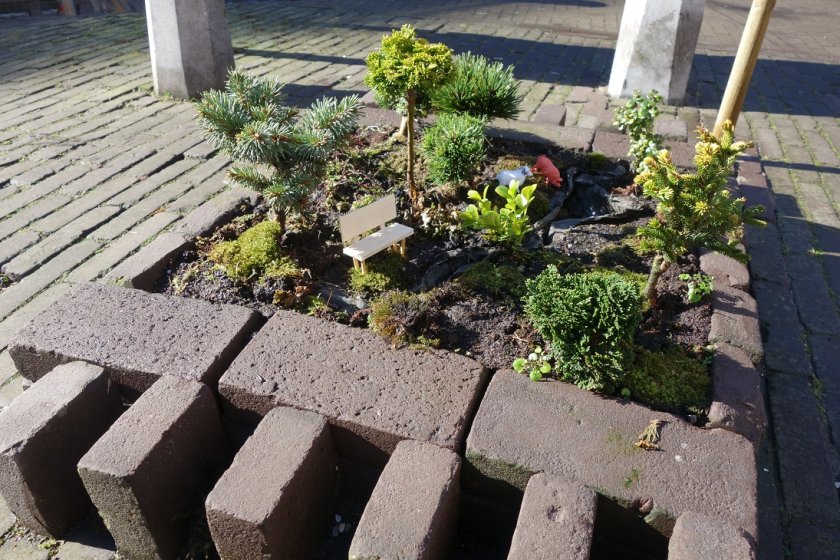 Onttegel!- depave! 2.jpg Onttegel!- depave! 2.jpg